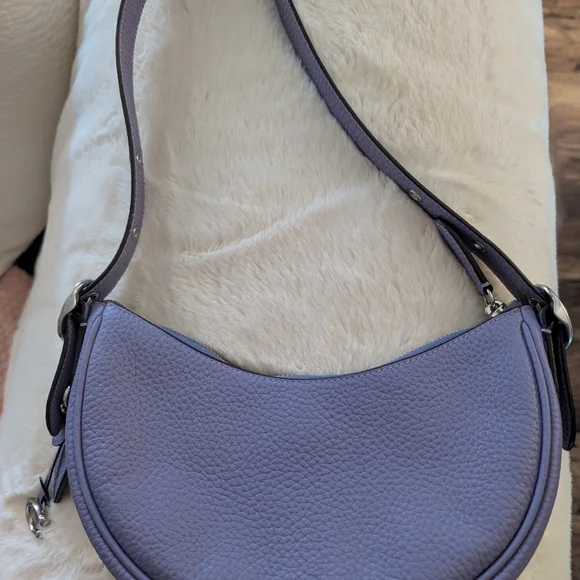 Coach Shoulder Bag - Picture 5 of 6